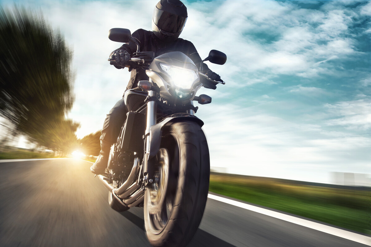 Pezzi di ricambio per moto, Vespa e Ape Piaggio a magazzino
