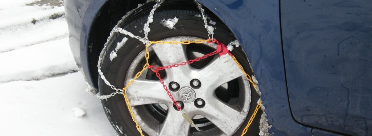 Catene da neve e accessori da tetto per stagione invernale